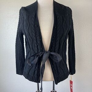 NWT Tape Measure Women’s Top Size L